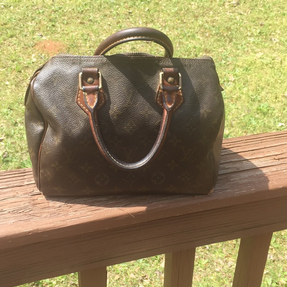 SOLD SOLD **Authentic Louis Vuitton handbag
